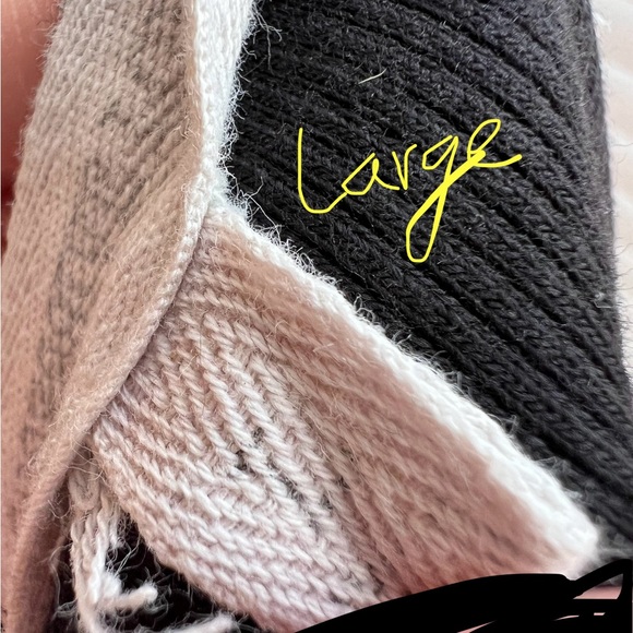 ✿ Obsessive Love — shirt — L - Picture 4 of 5